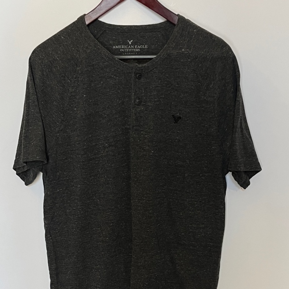 American Eagle Outfitters Charcoal Men's Tee